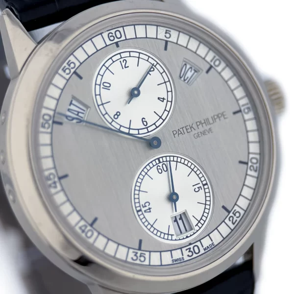 Patek Philippe - 5235G-001 - Sliver