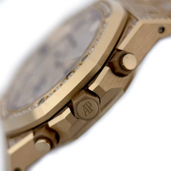AP - 26242OR.ZZ.1322OR.02 - Pave Dail