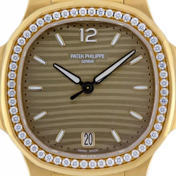 Patek Philippe - 7118 - Golden