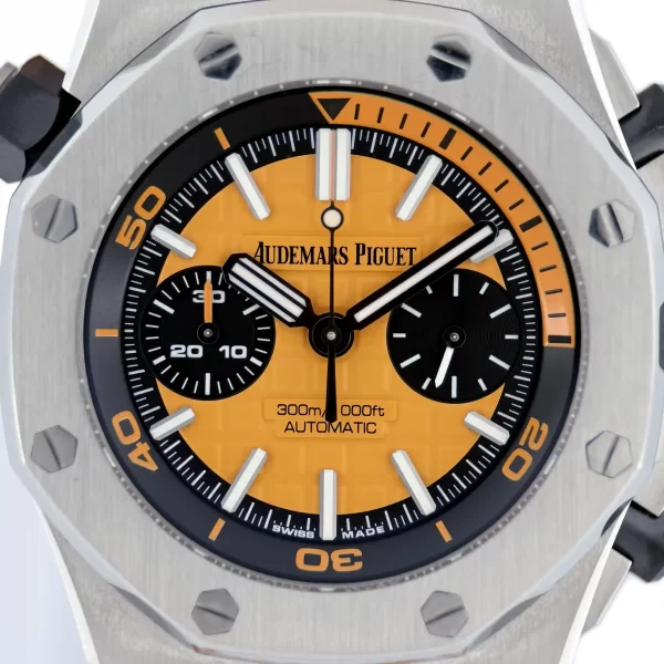 AP - 26703ST.OO.A070CA.01 - Orange
