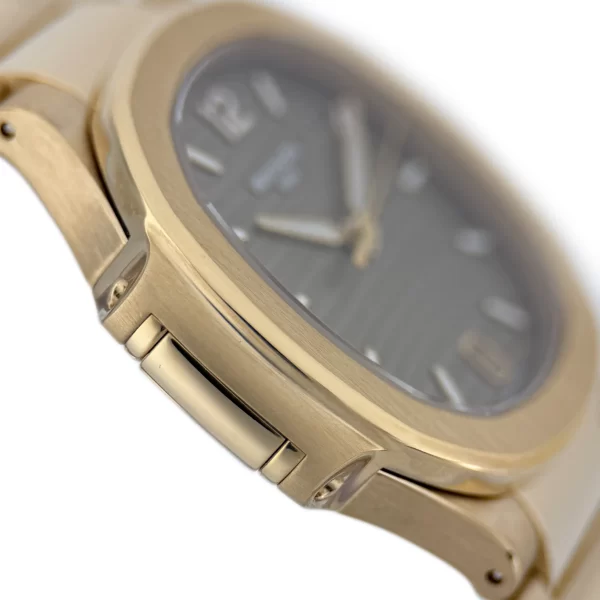 Patek Philippe - 7118-1R-001 - Champagne