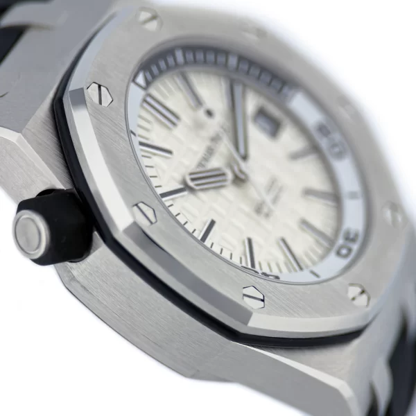 AP - 15710ST.OO.A010CA.01 - White