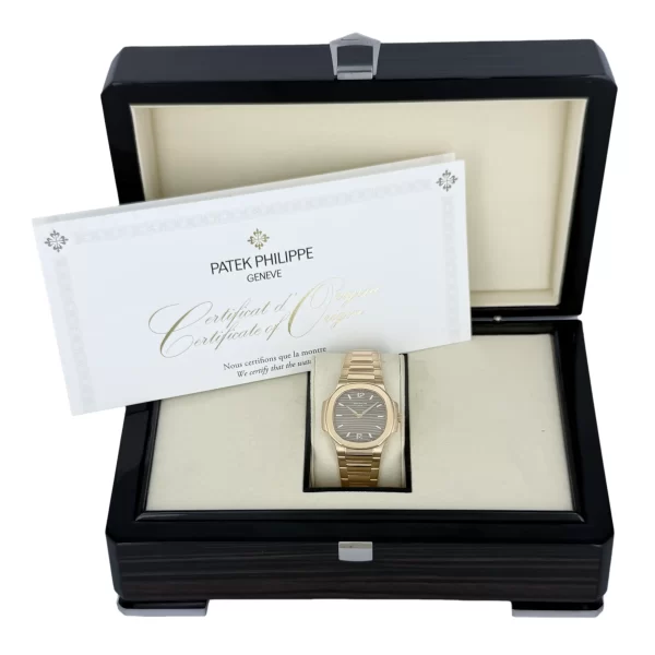 Patek Philippe - 7118-1R-001 - Champagne